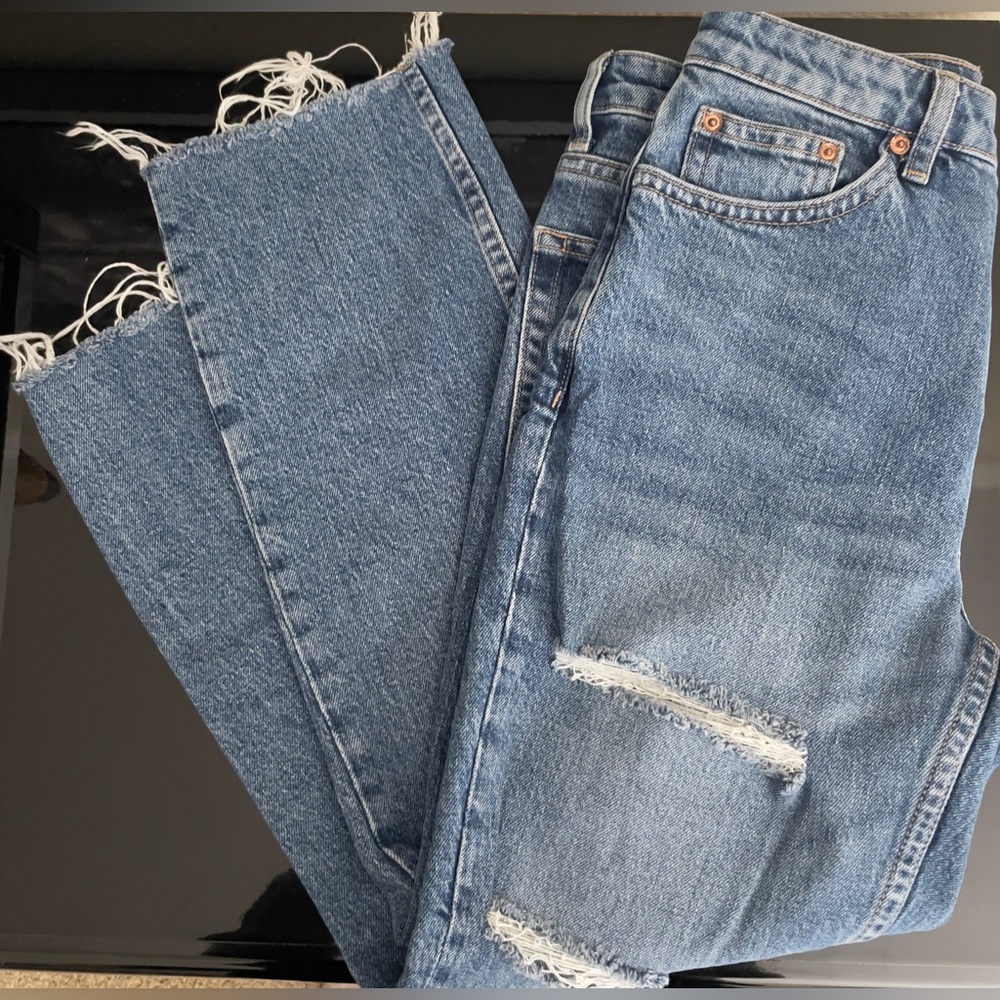 TOPSHOP Straight Leg Jeans distressed look W28 L30